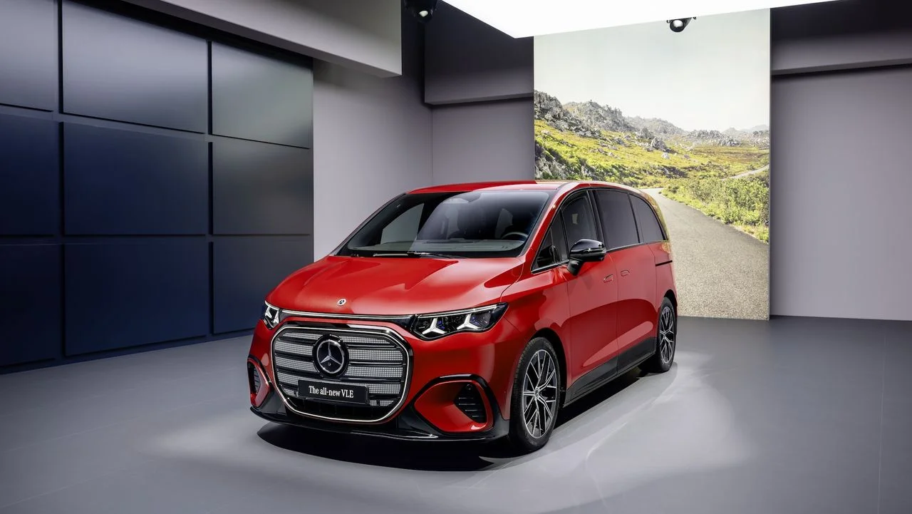 Mercedes-Benz launches the Rolls-Royce of the minivan world — and the all-electric VLE promises a 'limousine-like ride'