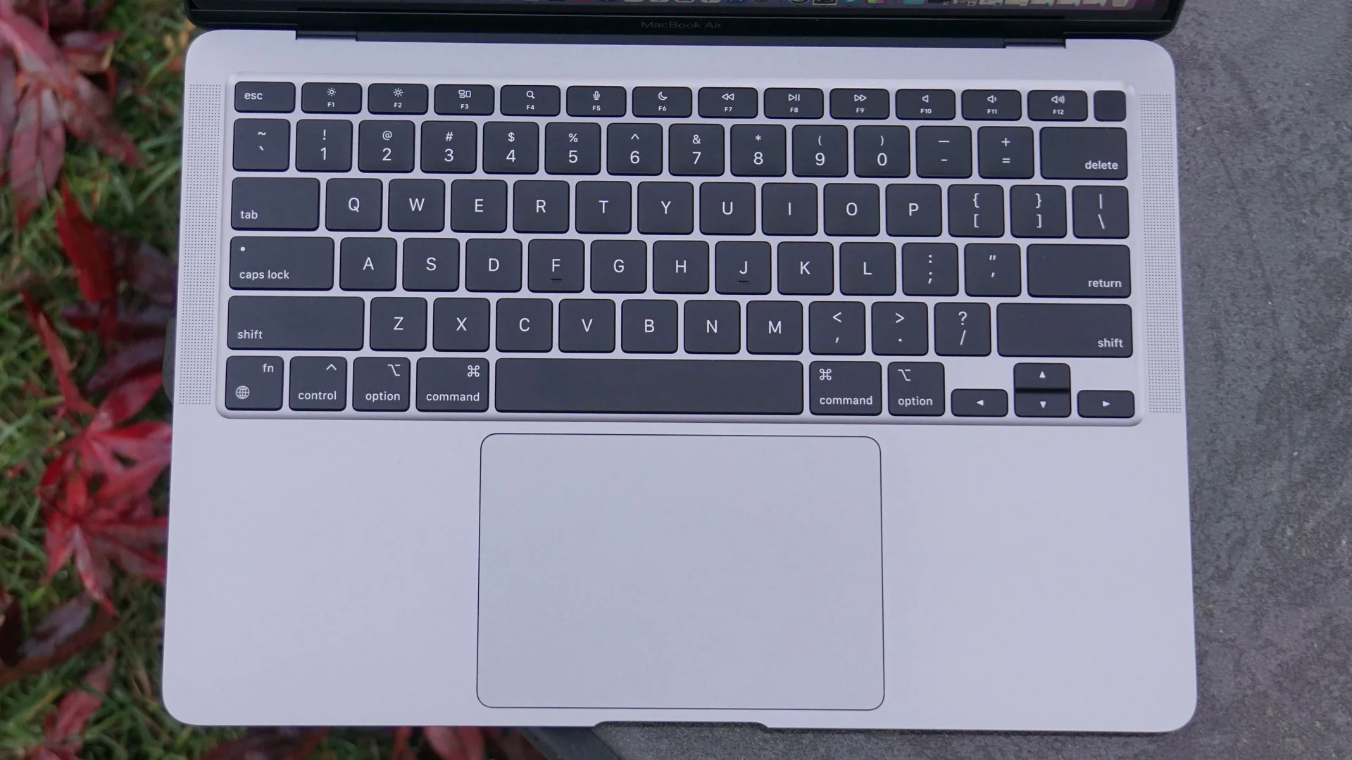 MacBook Air keyboards compared to iOS keyboard and each other