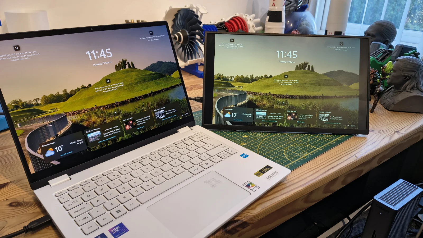 UPERFECT UFree V Battery Wireless Portable Monitor